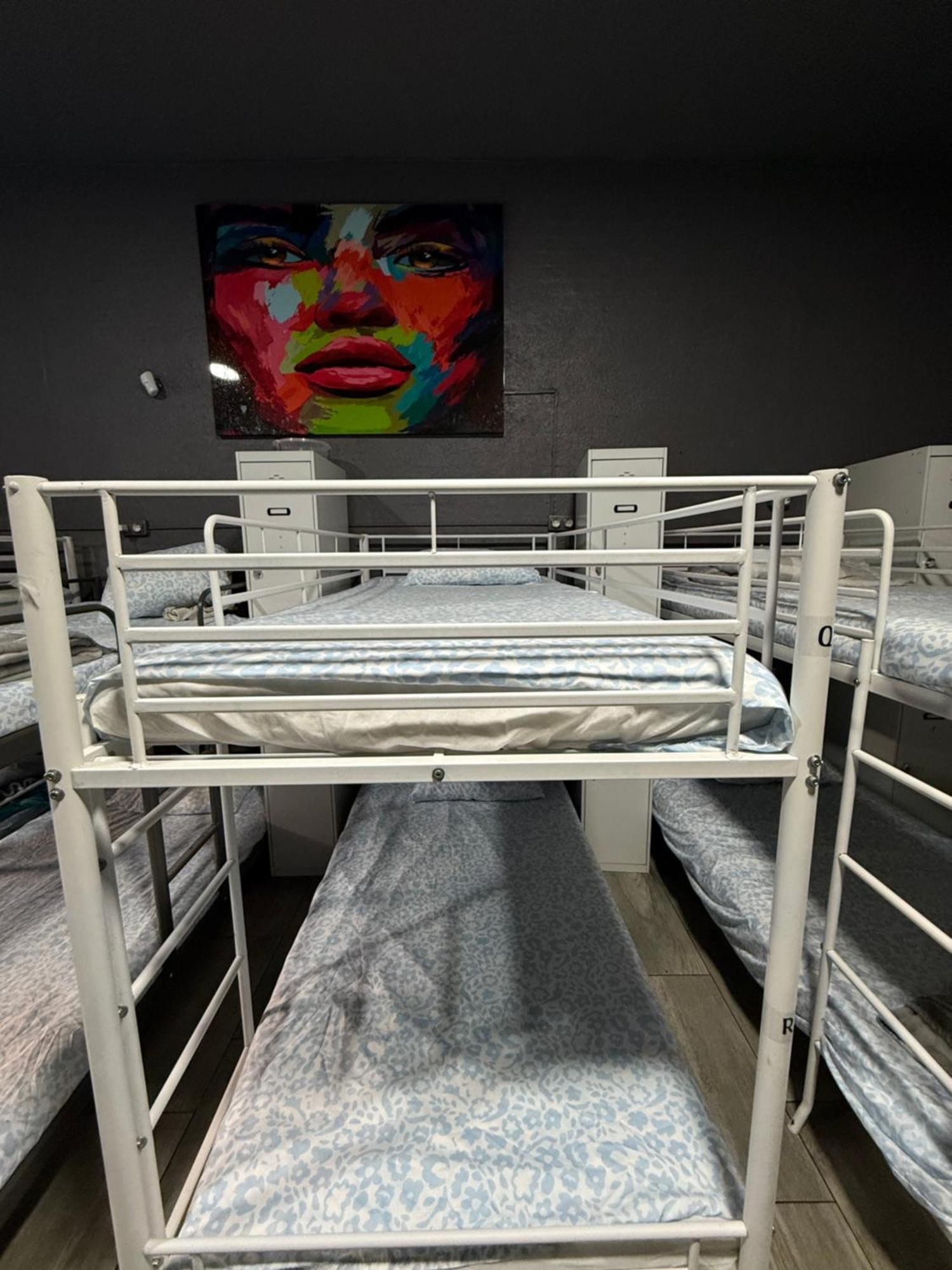 Rio Hostel Madrid Eksteriør billede